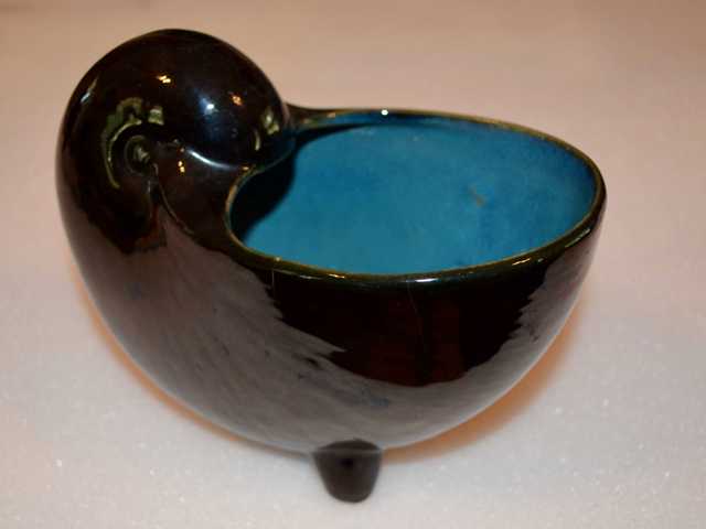 Frankoma Nautilus bowl, black with turquoise interior.